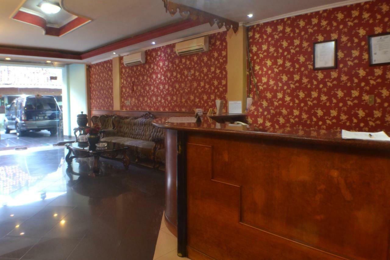 Hotel Istana Bungur Jakarta Kültér fotó